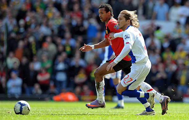 万英镑的价 万英镑的价