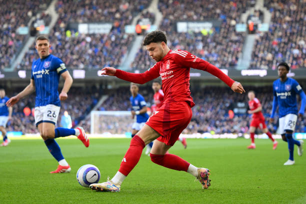 起媒体的广 起媒体的广